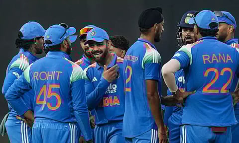 இந்தியா அபார பந்துவீச்சு.. தென் ஆப்பிரிக்கா 270 ரன்களில் ஆல் அவுட்