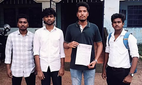 அரசு பள்ளியில் கழிவறையின்றி மாணவர்கள் அவதி: நடவடிக்கை எடுக்க இந்திய மாணவர் சங்கம் கோரிக்கை