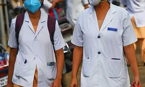 தமிழக அரசு மருத்துவமனைகளில் செவிலியர் பணி: உடனே விண்ணப்பிங்க