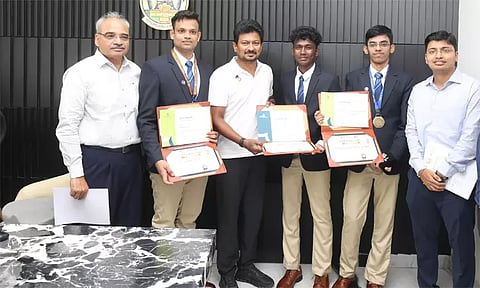 ஆசிய உலகத்திறன் தைபே 2025 போட்டியில் பதக்கம் வென்றவர்களுக்கு ஊக்கத்தொகை: உதயநிதி ஸ்டாலின் வழங்கினார்