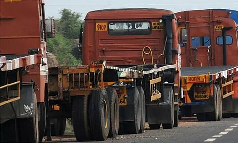 கண்டெய்னர் லாரிகள் இன்று இரவு முதல் வேலை நிறுத்தம்