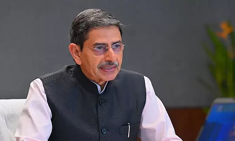 கவர்னர் ஆர்.என்.ரவி 'திடீர்' டெல்லி பயணம்