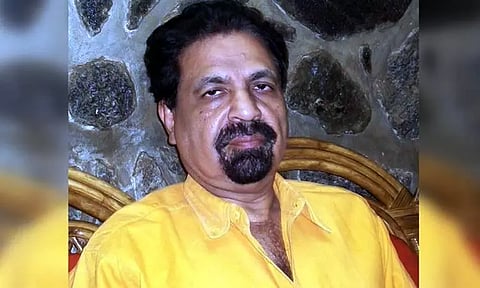 பெண்மையை இழிவு படுத்தியதாக புகார் எதிரொலி: சினிமா இயக்குனர் மீது வழக்கு பதிவு