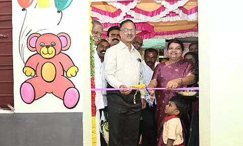 தூத்துக்குடியில் புதிய அங்கன்வாடி மையம்: அமைச்சர் கீதாஜீவன் திறந்து வைத்தார்