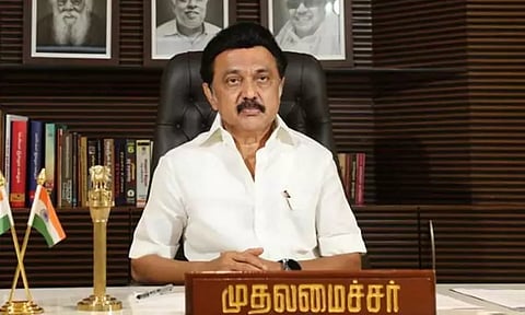 பள்ளி சுவர் விழுந்து பலியான மாணவர் குடும்பத்துக்கு ரூ.3 லட்சம் நிவாரணம்: மு.க.ஸ்டாலின் அறிவிப்பு