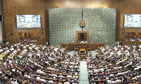 அணுசக்தி துறையில் தனியாரை அனுமதிக்கு மசோதாவுக்கு மக்களவையில் ஒப்புதல்