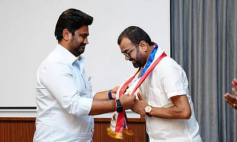 தவெக-வை விட்டு புதிய கட்சிக்கு தாவிய தாடி பாலாஜி