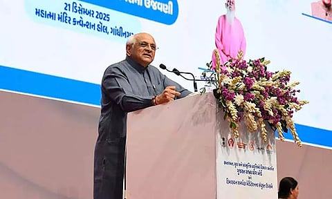 ‘யோகா, தியானத்தை மக்கள் இயக்கமாக மாற்ற வேண்டும்’ - குஜராத் முதல்-மந்திரி பேச்சு