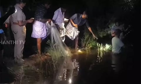 மதுபோதையில் மனைவியின் கையை வெட்டி குளத்தில் வீசிய கணவர் - நாகையில் பயங்கரம்