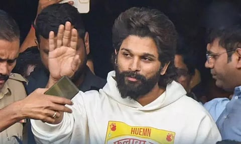 தியேட்டர் கூட்ட நெரிசலில் பெண் பலி: நடிகர் அல்லு அர்ஜுன் உள்பட 23 பேர் மீது குற்றப்பத்திரிகை தாக்கல்