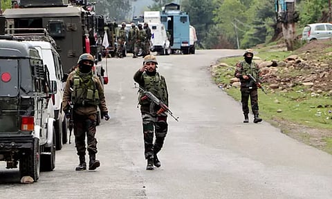 ஜம்முவில் 30 பாகிஸ்தான் பயங்கரவாதிகள் ஊடுருவல்: உளவுத்துறை எச்சரிக்கை