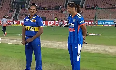 4வது டி20; இந்தியாவுக்கு எதிராக இலங்கை பந்துவீச்சு தேர்வு