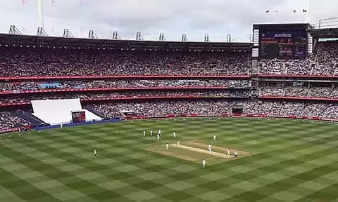 2 நாளில் முடிவுக்கு வந்த டெஸ்ட்: பிட்ச் பராமரிப்பாளர் அதிர்ச்சி