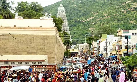 மார்கழி மாத பௌர்ணமி.. திருவண்ணாமலையில் கிரிவலம் செல்ல உகந்த நேரம்