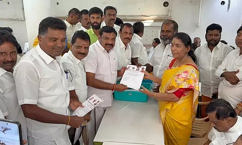 அதிமுக சார்பில் போட்டியிட 10,175 பேர் விருப்ப மனு