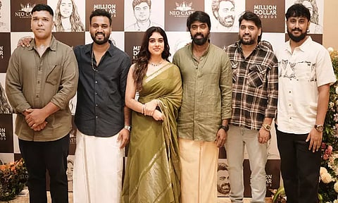 “ஜமா” புகழ் பாரி இளவழகன் நடிக்கும் புதிய படத்தின் படப்பிடிப்பு பூஜையுடன் துவக்கம்