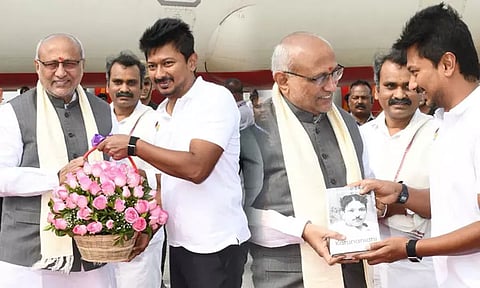சென்னை வந்த துணை ஜனாதிபதி - உதயநிதி ஸ்டாலின் வரவேற்பு