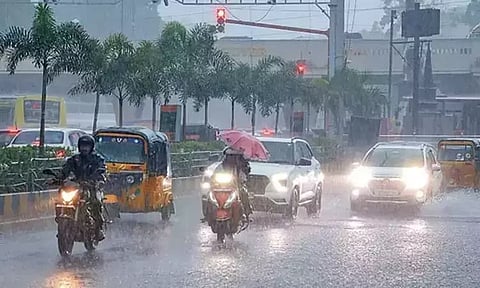 7 மாவட்டங்களில் இரவு 7 மணி வரை மழைக்கு வாய்ப்பு