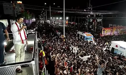 கரூர் துயரம்: விஜய் பிரசாரத்தில் பாதுகாப்பு பணியில் இருந்த போலீசாரிடம் சிபிஐ விசாரணை