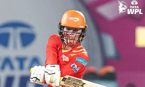 மகளிர் பிரீமியர் லீக்: மும்பை அணிக்கு 193 ரன்கள் இலக்கு நிர்ணயித்த குஜராத்