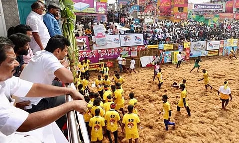 மு.க.ஸ்டாலின் தலைமையில் தமிழ்நாட்டின் தனித்துவத்தை காப்போம்; உதயநிதி