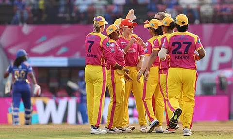 மகளிர் பிரீமியர் லீக்: மும்பை அணியை வீழ்த்தி உபி வாரியர்ஸ் வெற்றி