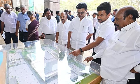 கலைஞர் பன்னாட்டு மாநாடு மையம் கட்டுமானப் பணி: மு.க.ஸ்டாலின் ஆய்வு