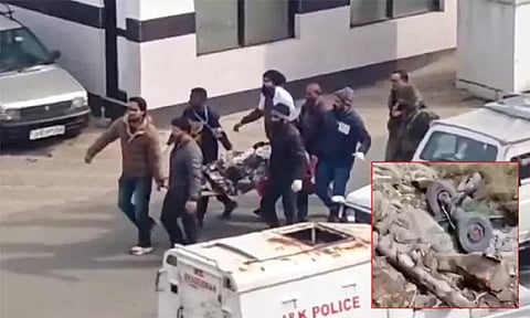 காஷ்மீரில் ராணுவ வீரர்களை ஏற்றிச்சென்ற வாகனம் 200 அடி பள்ளத்தில் கவிழ்ந்து 10 பேர் பலி