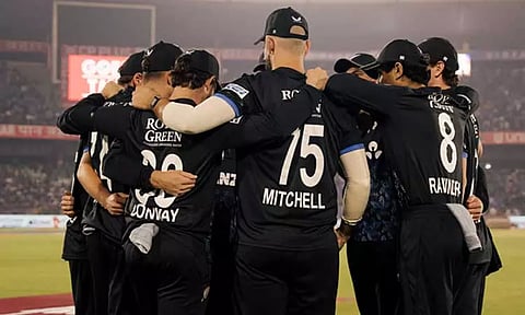 மோசமான சாதனை படைத்த நியூசிலாந்து வீரர்