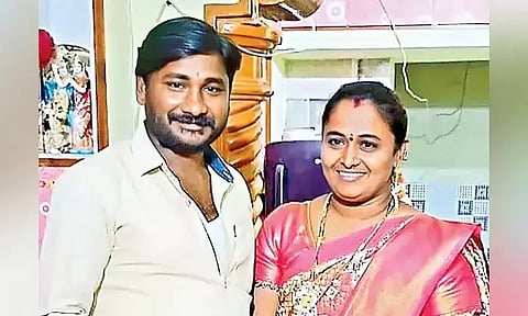 ஜெயிலில் இருந்து வந்த கணவன்... கள்ளக்காதலனுடன் மனைவி போட்ட திட்டம்: சினிமா பாணியில் சம்பவம்