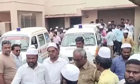 வேலூர் தோல் தொழிற்சாலையில் கேஸ் கசிந்து விபத்து - 2 பேர் உயிரிழப்பு