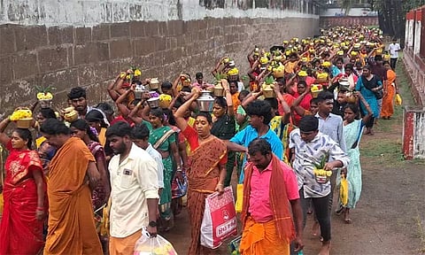 திருக்கழுக்குன்றத்தில் 1008 பால்குட ஊர்வலம்.. வேதகிரீஸ்வரருக்கு மகா அபிஷேகம்