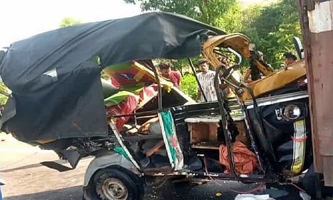 Horrific Accident: Car, Auto-rickshaw, and Container Lorry Collide; 6 ...
