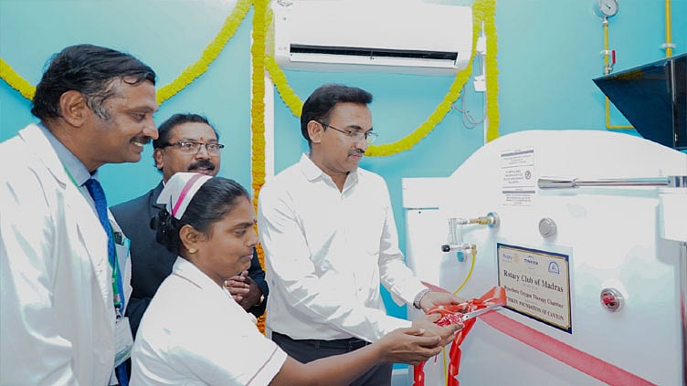 ஓமந்தூரார் அரசு மருத்துவமனையில் புதிய சிகிச்சை மையம்: அமைச்சர் அருண் ராஜ் தொடங்கி வைத்தார்