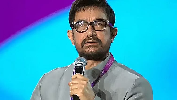 பாலிவுட் நடிகர் அமீர்கானுக்கு லாரன்ஸ் பிஸ்னோய் கும்பல் மிரட்டல் விடுத்ததால் பரபரப்பு
