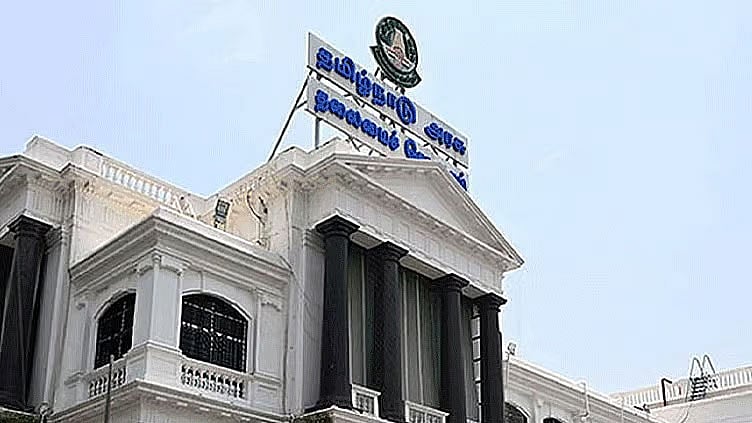 பொள்ளாச்சியில் விதிகளை மீறியதால் நீர்வளத்துறையில் 22 டெண்டர்கள் ரத்து: தமிழக அரசு அதிரடி