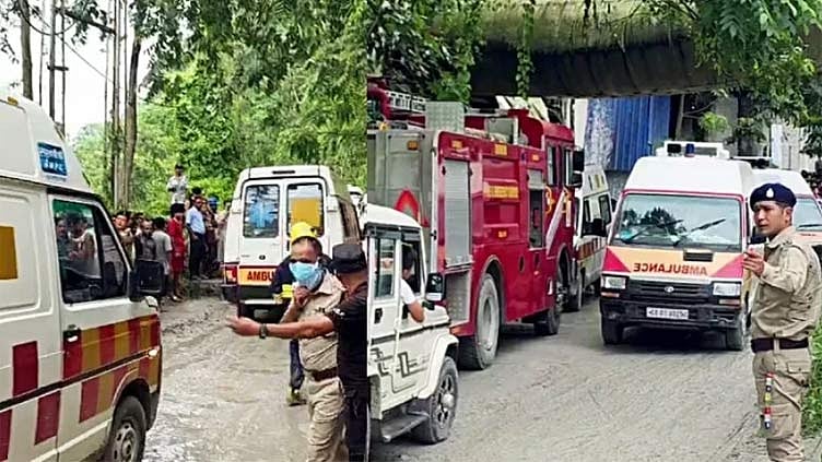 சிக்கிம்: சுரங்கப்பாதை பணியின்போது நிலச்சரிவு - 27 தொழிலாளர்களை மீட்கும் பணி தீவிரம்
