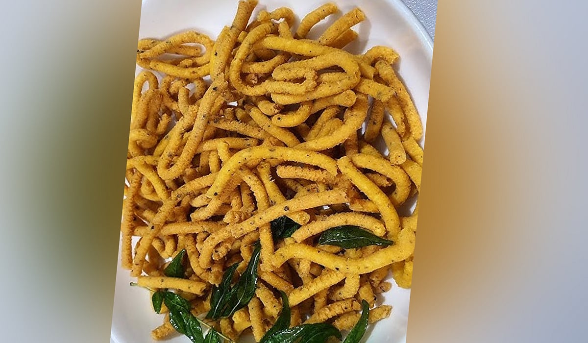 "வீட்டிலேயே மொறுமொறுப்பான காராச்சேவு... கடைக்கே சவால் விடும் சுவை!