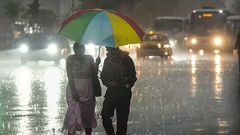 20 மாவட்டங்களில் இரவு 10 மணி வரை மழைக்கு வாய்ப்பு