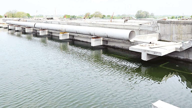 திருச்சியில் ரூ.234 கோடியில் கட்டப்படும் நவீன கழிவுநீர் சுத்திகரிப்பு நிலையம்