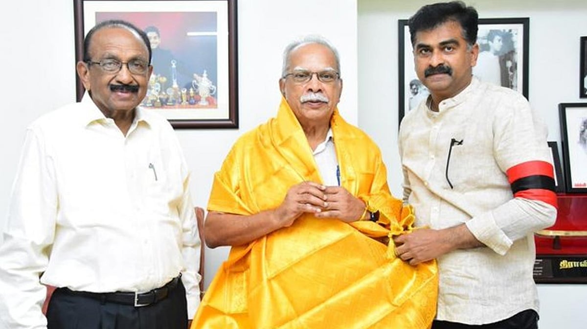 மலேசிய உரிமை கட்சி தலைவர் பேராசிரியர் ராமசாமி சென்னை வருகை: வைகோவுடன் சந்திப்பு