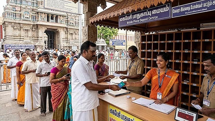 தமிழக கோவில்களில் செல்போன் கொண்டு செல்ல பக்தர்களுக்கு மீண்டும் அனுமதி?