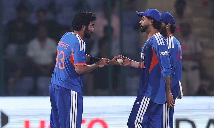 இந்திய அணிக்கு 160 ரன்கள் இலக்கு நிர்ணயித்த ஆப்கானிஸ்தான்