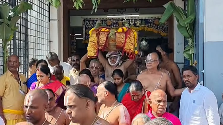 ஸ்ரீவில்லிபுத்தூர் ஆண்டாள் சூடிக் கொடுத்த மலர் மாலை திருப்பதி சென்றடைந்தது