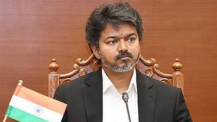 மதுரையை சேர்ந்த கிரிக்கெட் வீராங்கனைக்கு ரூ.75 லட்சம் ஊக்கத்தொகை - முதல்-அமைச்சர் விஜய் அறிவிப்பு