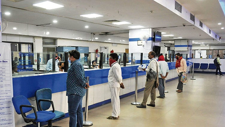 3 நாள் தொடர் வேலை நிறுத்தம்: வாடிக்கையாளர்களுக்கு வங்கிகள் அவசர அறிவுறுத்தல்