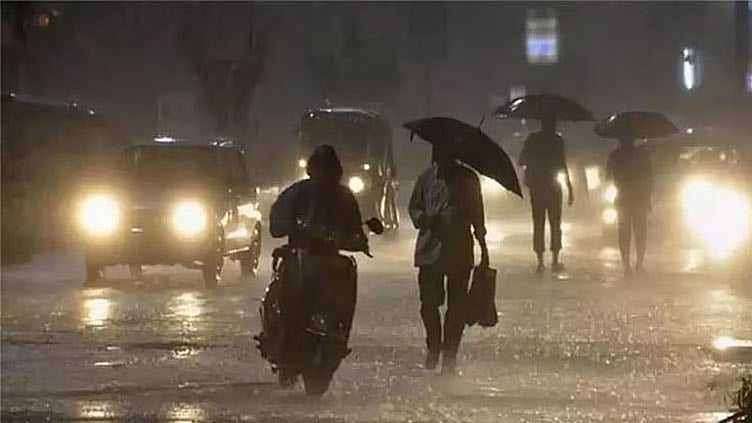 3 மாவட்டங்களில் நள்ளிரவு 1 மணி வரை மழைக்கு வாய்ப்பு
