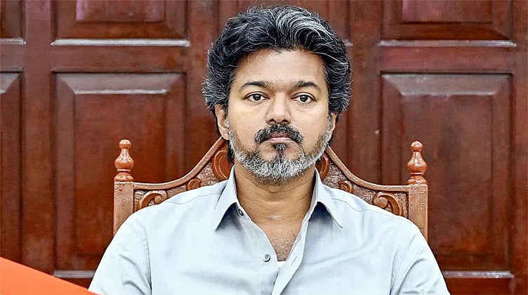 கோவையில் இருந்து முதல்-அமைச்சர் விஜய் தாராபுரத்துக்கு ஹெலிகாப்டரில் பயணம்