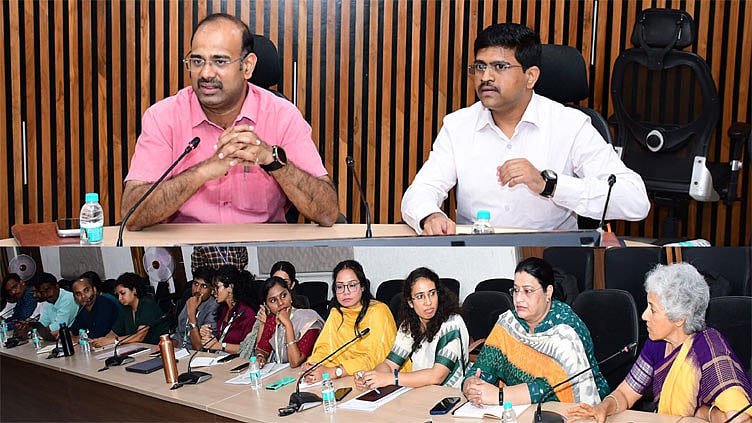 சென்னை மாநகராட்சியில் கிளியர் திட்டம்: திடக்கழிவு மேலாண்மை குறித்து ஆலோசனைக் கூட்டம்