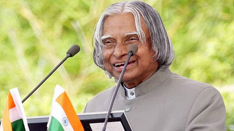 கனவு காணுங்கள்... ‘ஏவுகனை நாயகன்’ அப்துல் கலாம் பிறந்தநாள்